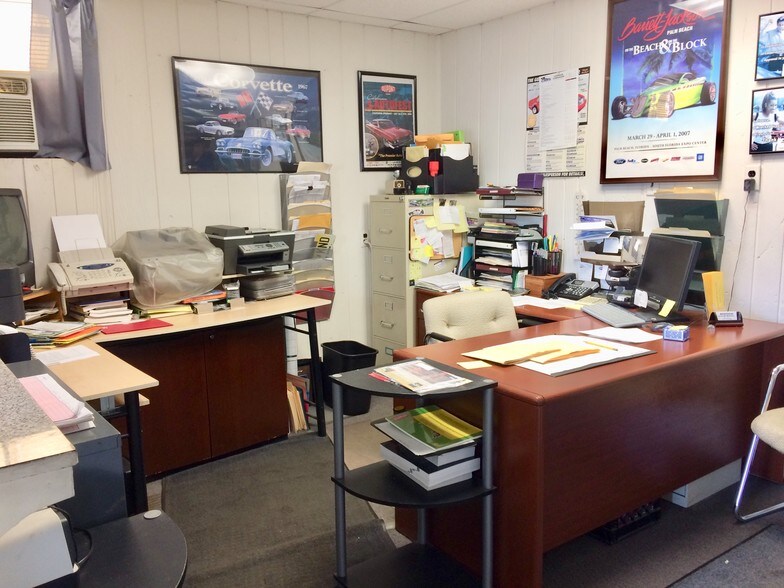 400 Black Horse Pike, Mount Ephraim, NJ à vendre - Photo intérieure - Image 2 de 8