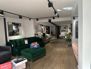 42-44 High St, Milton Keynes à louer Photo intérieure- Image 2 de 4