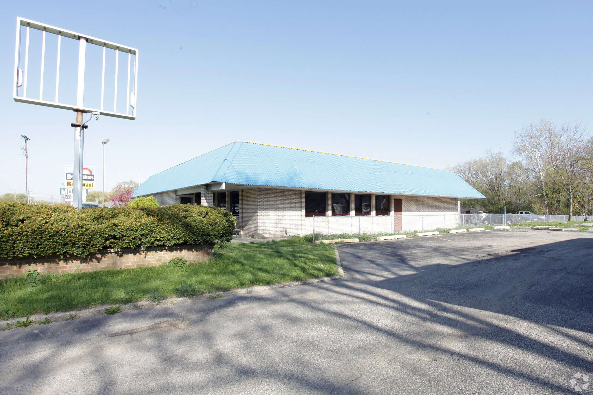 217 28th St SE, Grand Rapids, MI à vendre Photo du bâtiment- Image 1 de 1