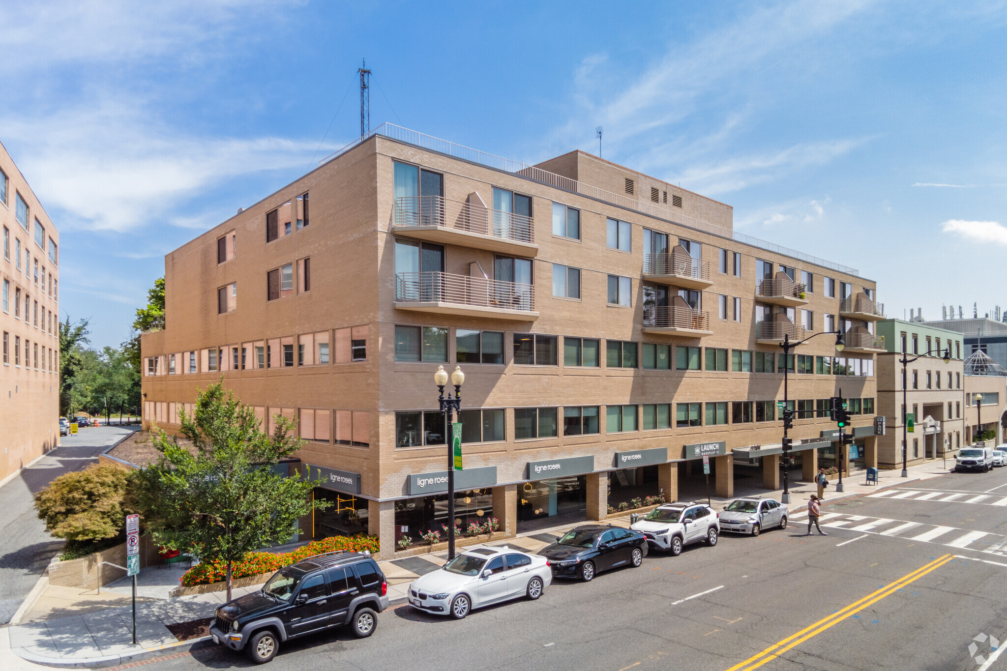 2201 Wisconsin Ave NW, Washington, DC for lease Building Photo- Image 1 of 6