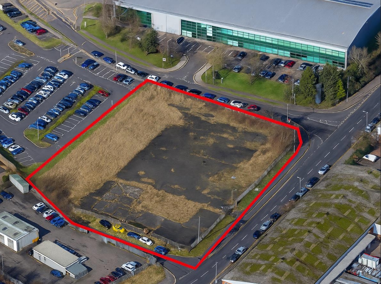 Inchinnan Rd, Paisley for lease Primary Photo- Image 1 of 2