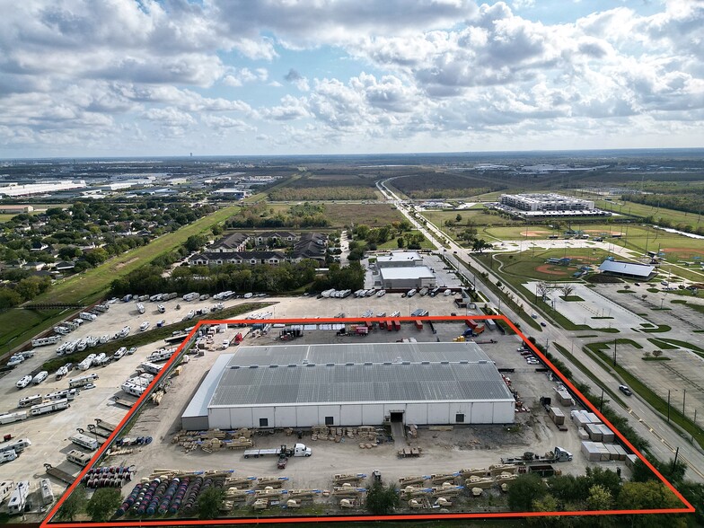 3337 Canada Rd, La Porte, TX à vendre - Photo du bâtiment - Image 3 de 5