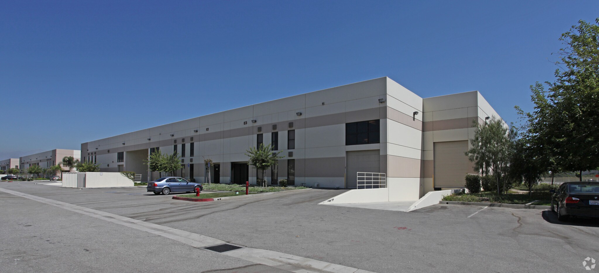 13668 Valley Blvd, City of Industry, CA à louer Photo principale- Image 1 de 6