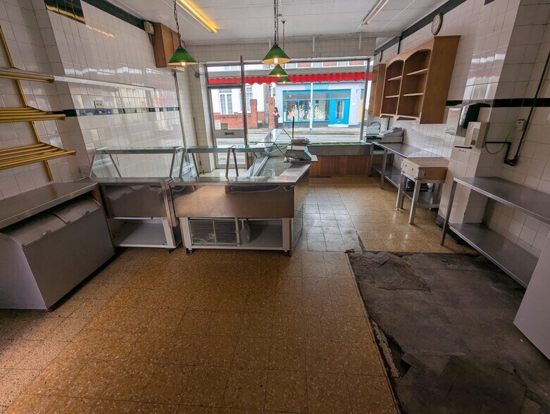 5 Pentrepoeth Rd, Swansea à vendre - Photo intérieure - Image 2 de 6