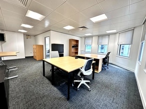 14 King St, Leeds for lease Interior Photo- Image 1 of 3