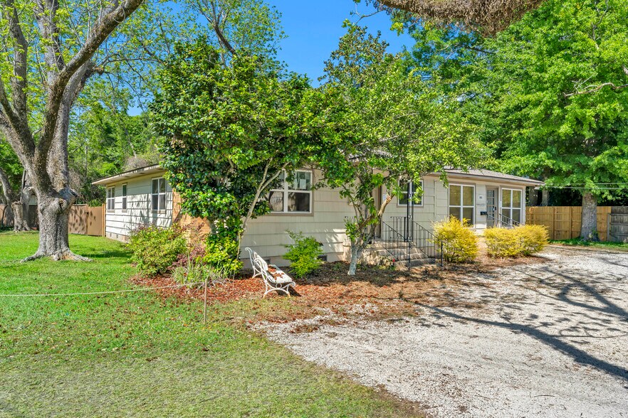 1001 Randall Ave, Daphne, AL à louer - Photo du bâtiment - Image 3 de 56