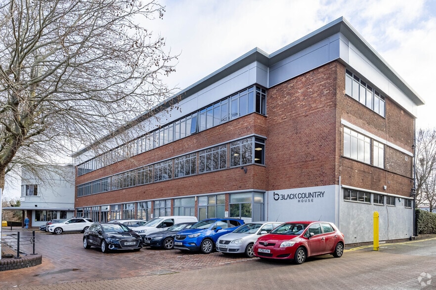 Rounds Green Rd, Oldbury for lease - Primary Photo - Image 1 of 5