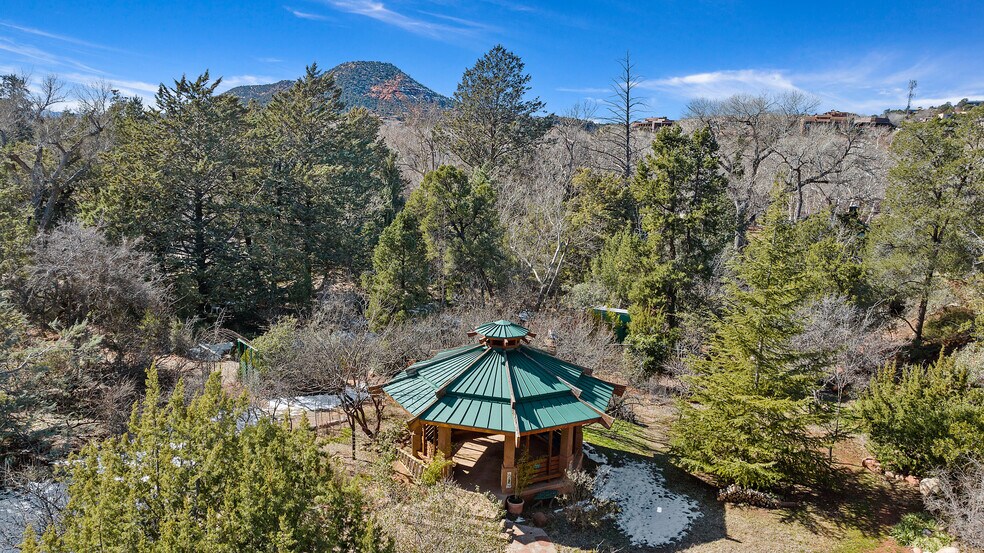 333 Schnebly Hill Rd, Sedona, AZ à vendre - Photo du bâtiment - Image 2 de 65