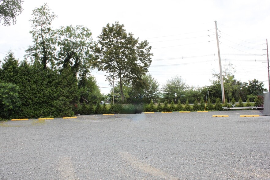 6 Stockton Lake Blvd, Manasquan, NJ for lease - Building Photo - Image 3 of 5