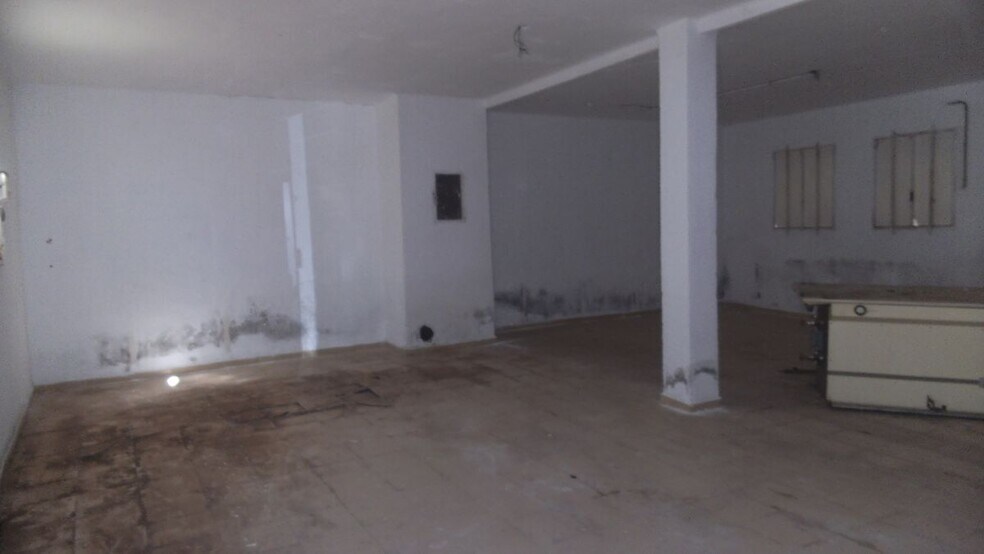 Retail in Cáceres for sale - Building Photo - Image 1 of 10