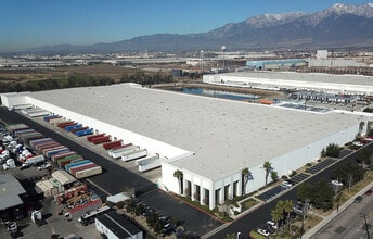 9950 Calabash Ave, Fontana, CA for lease Building Photo- Image 2 of 2