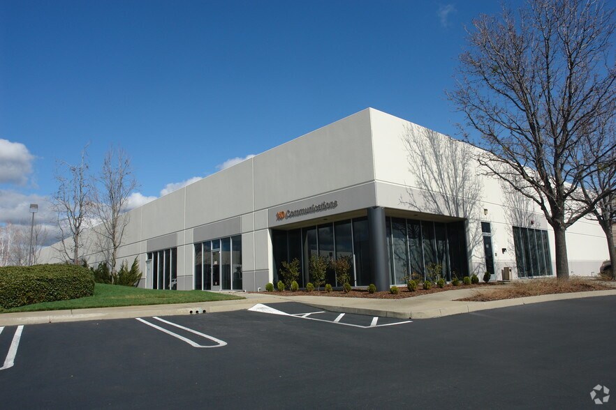 1390 Lead Hill Blvd, Roseville, CA à vendre - Photo du bâtiment - Image 3 de 6