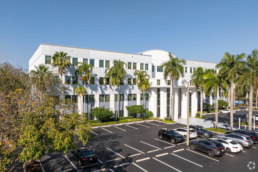 2500 Weston Rd, Weston, FL for lease - Building Photo - Image 1 of 22