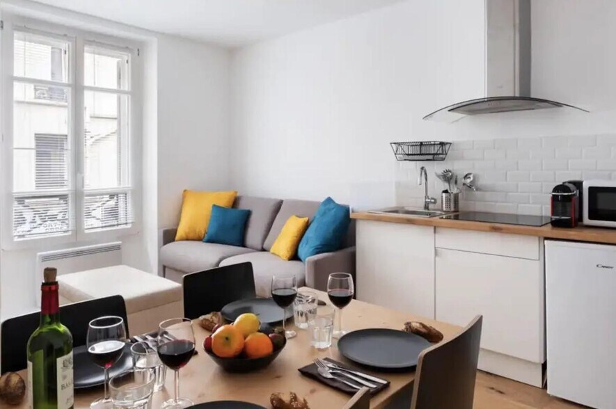 44 Rue Popincourt, Paris à vendre - Photo du bâtiment - Image 1 de 6