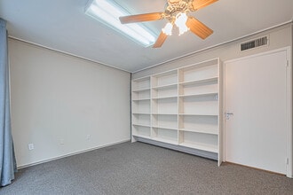 1914 N Memorial Way, Houston, TX for lease Interior Photo- Image 1 of 31