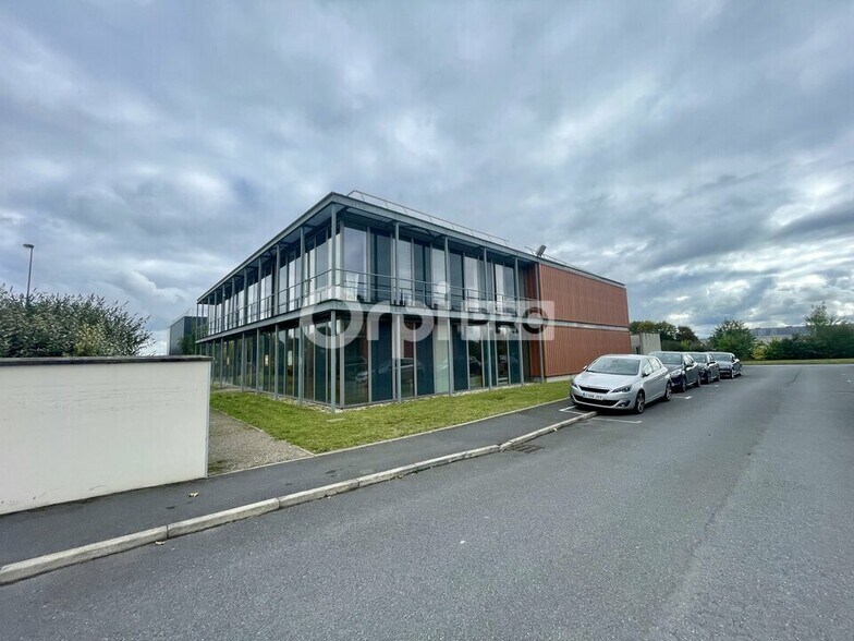 Bureau dans Reims à louer - Photo du bâtiment - Image 1 de 5