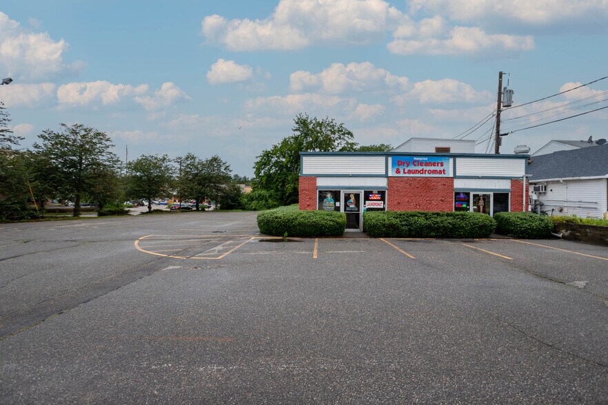 644 Lafayette Rd, Hampton, NH à vendre - Photo principale - Image 1 de 15