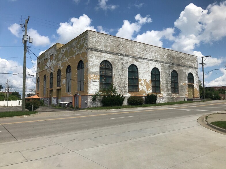 34 Rapid St, Pontiac, MI à vendre - Photo du bâtiment - Image 1 de 15