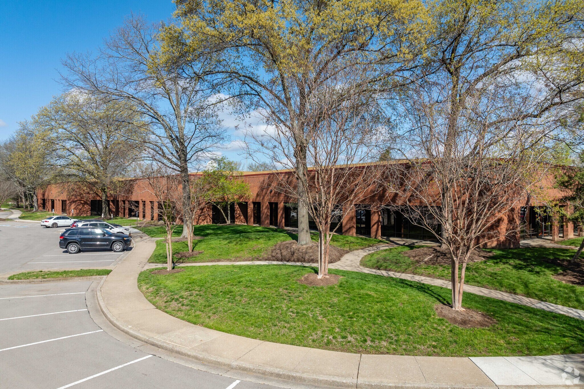 618 Grassmere Park, Nashville, TN for lease Primary Photo- Image 1 of 6