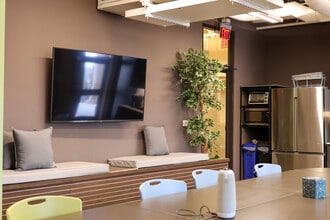 750 Glenwood Ave SE, Atlanta, GA for lease Interior Photo- Image 2 of 7