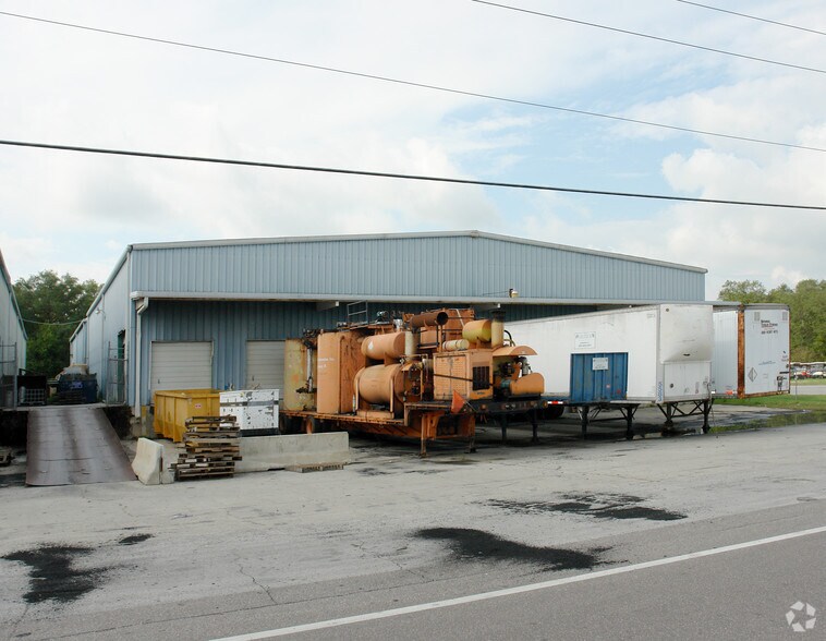 2503 Industrial St, Leesburg, FL for sale - Building Photo - Image 3 of 4