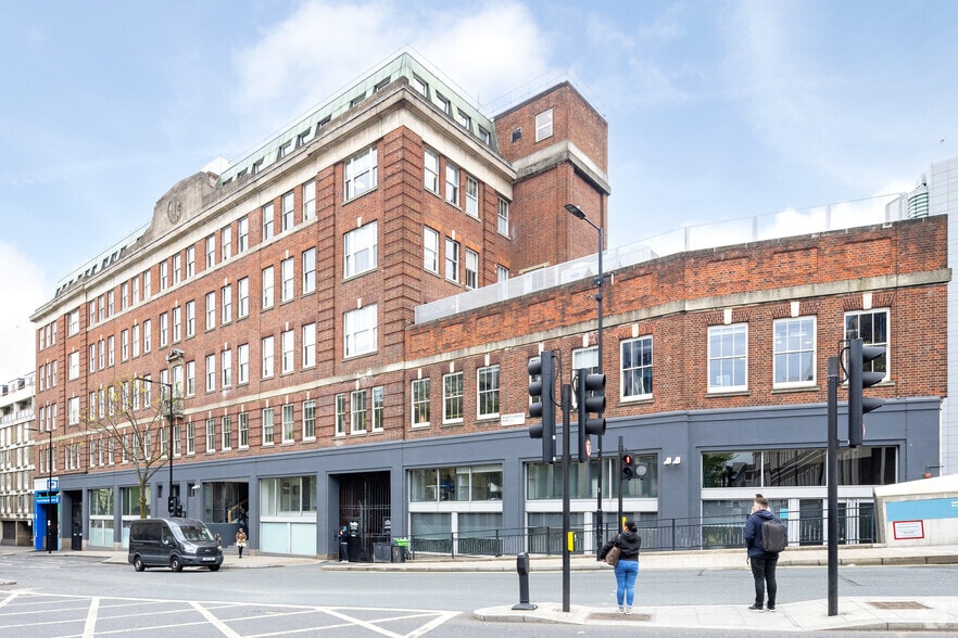4-18A Bishops Bridge Rd, Londres à vendre - Photo principale - Image 1 de 7