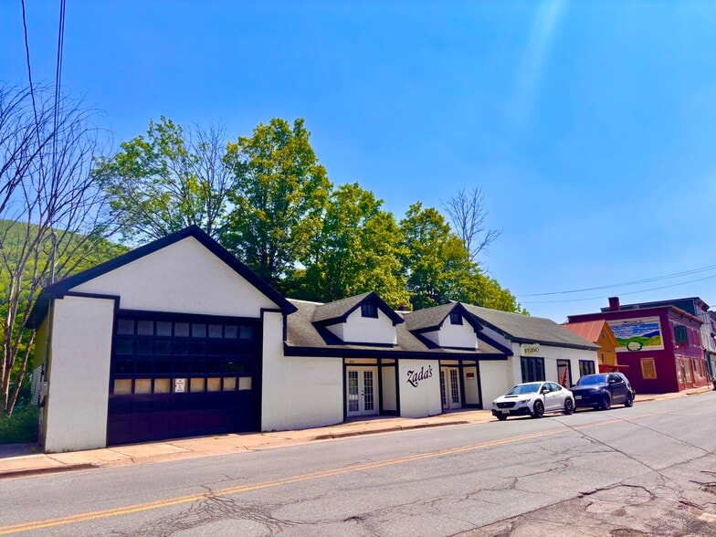 850 Main St, Margaretville, NY for sale - Building Photo - Image 1 of 17