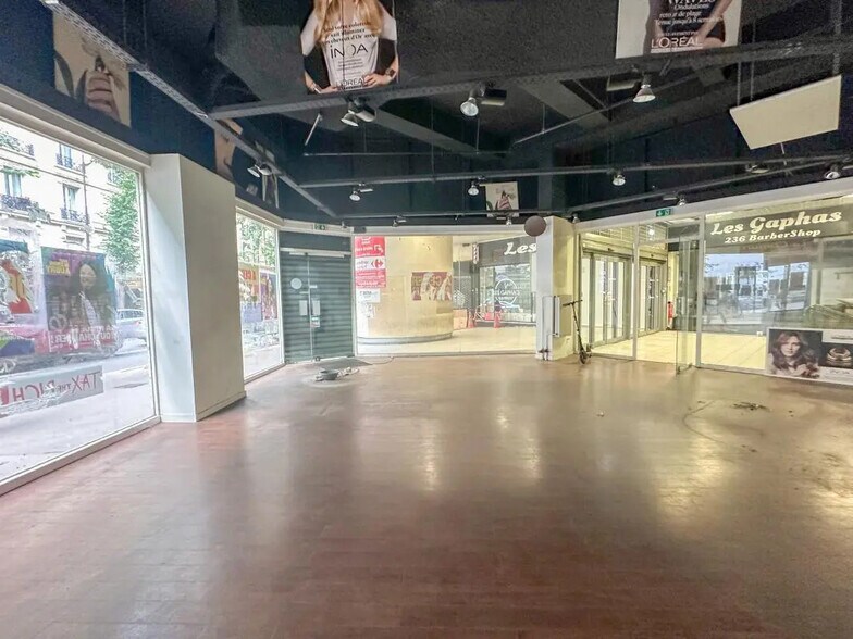 Commerce de détail dans Paris à vendre - Photo du bâtiment - Image 2 de 5
