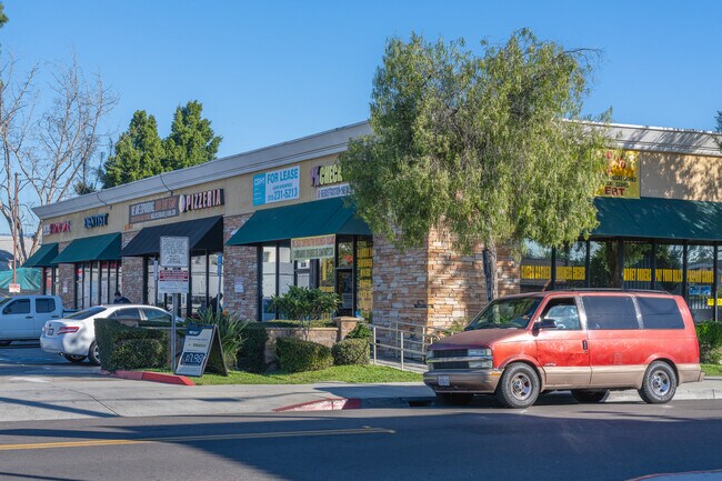 Plus de détails pour 6040-6048 Atlantic Blvd, Maywood, CA - Commerce de détail à vendre