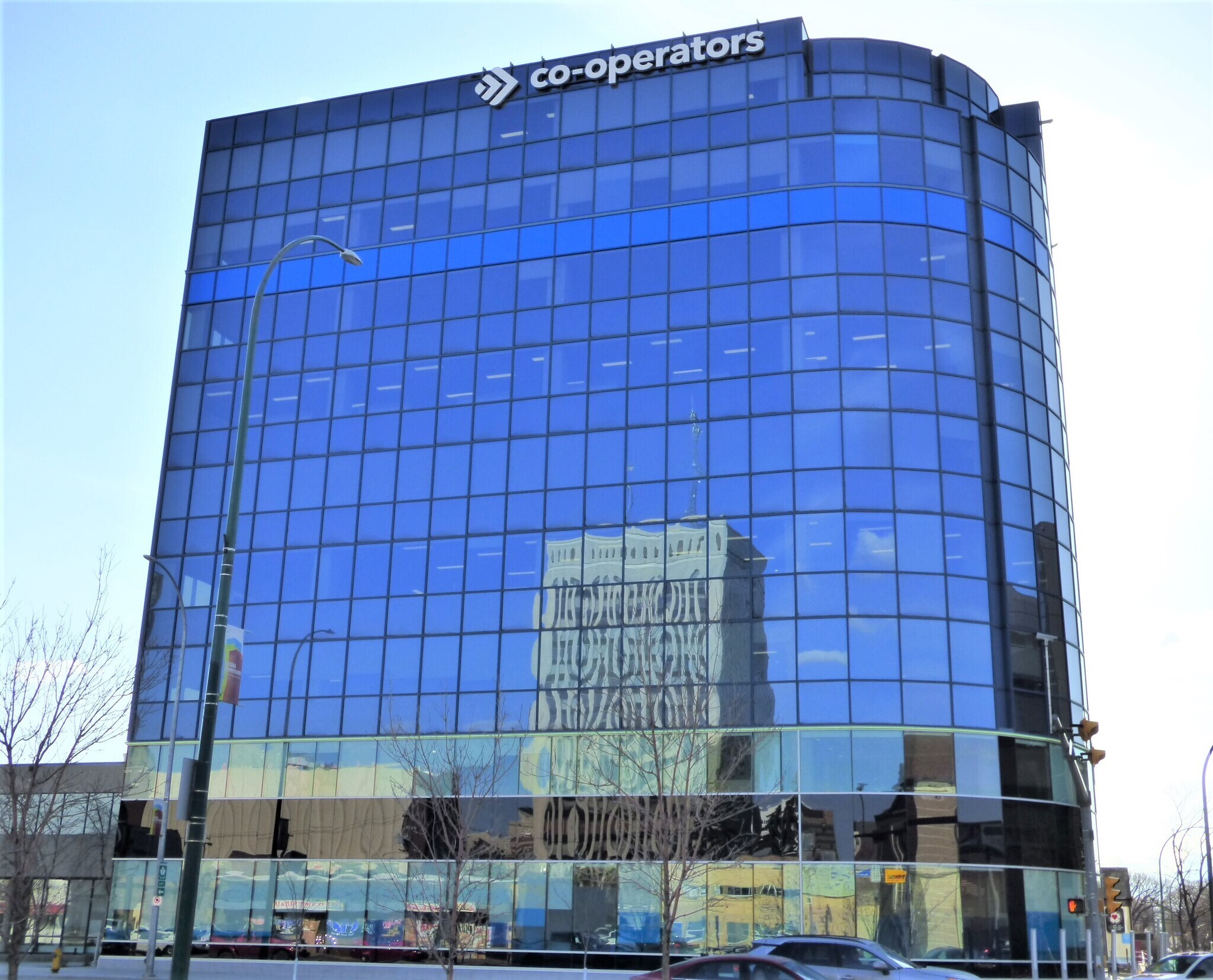 1900 Albert St, Regina, SK à louer Photo principale- Image 1 de 4