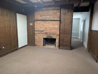 Plus de détails pour 366 Derby Ave, Derby, CT - Bureau à louer