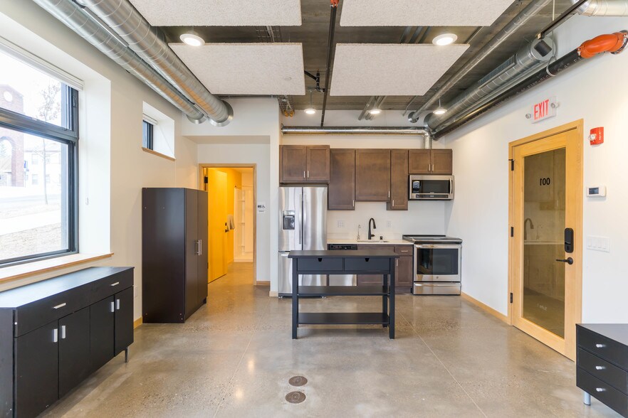3453 Hennepin Ave, Minneapolis, MN à louer - Photo intérieure - Image 2 de 8