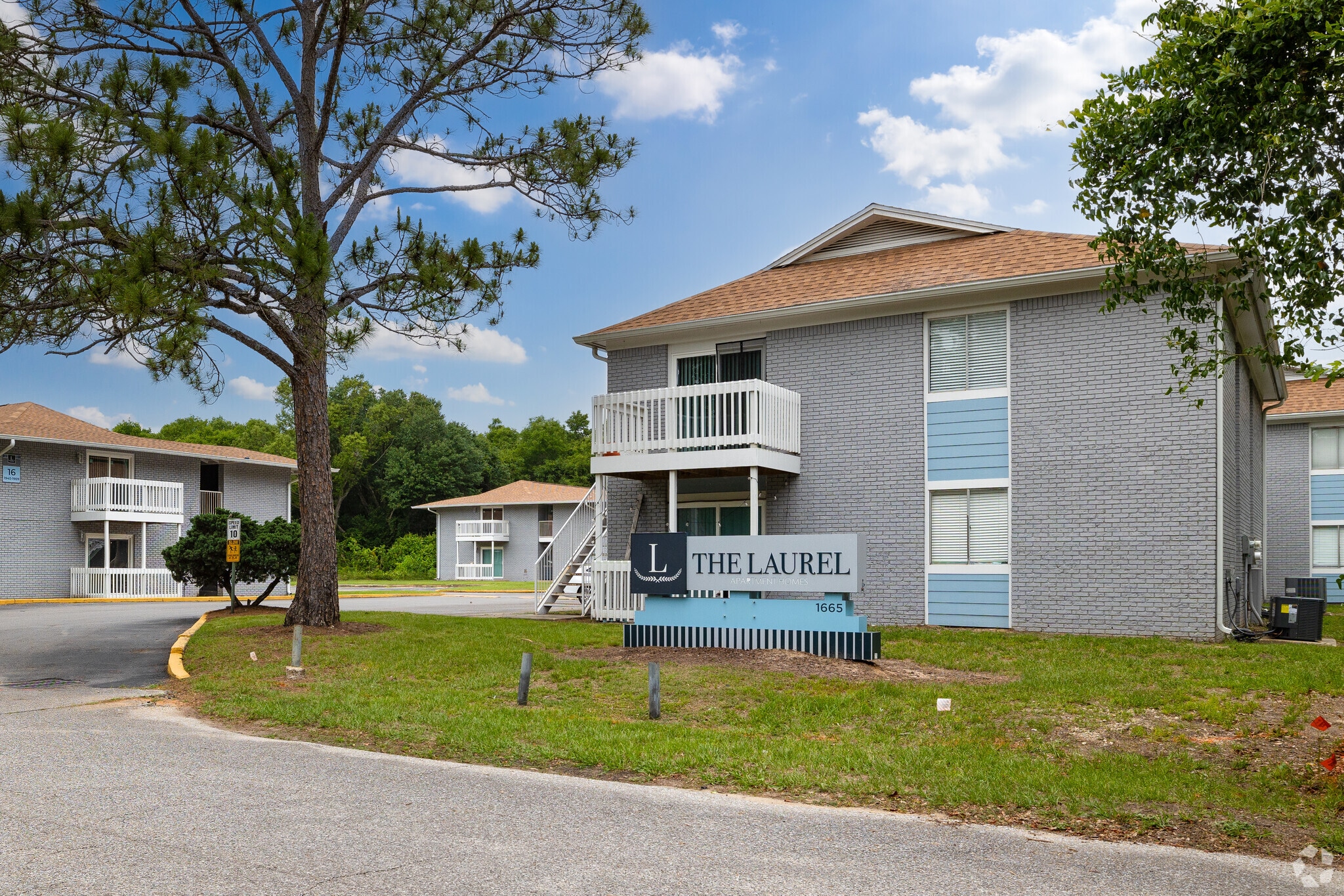1665 Dogwood Pl, Pensacola, FL for sale Building Photo- Image 1 of 25