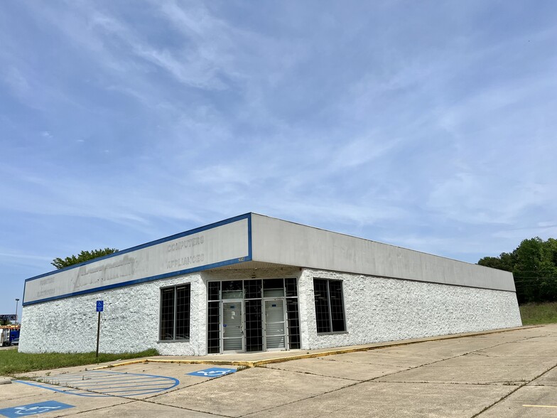 2850 N Market St, Shreveport, LA à louer - Photo du b timent - Image 2 de 50