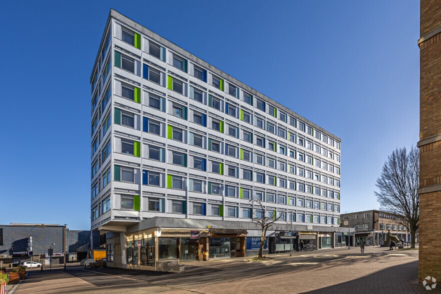 The High, Harlow à louer - Photo principale - Image 1 de 3