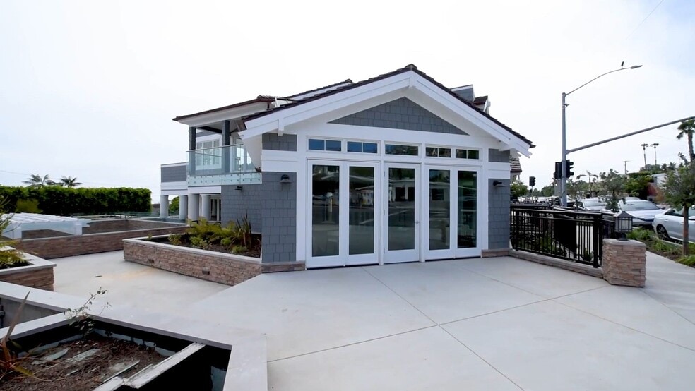 1363-1373 Coast Hwy, Laguna Beach, CA à vendre - Vidéo sur l’inscription commerciale - Image 2 de 28