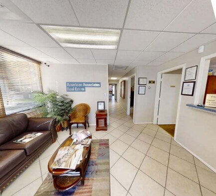 2306-2310 S McClintock Dr, Tempe, AZ à vendre - Photo du bâtiment - Image 3 de 5