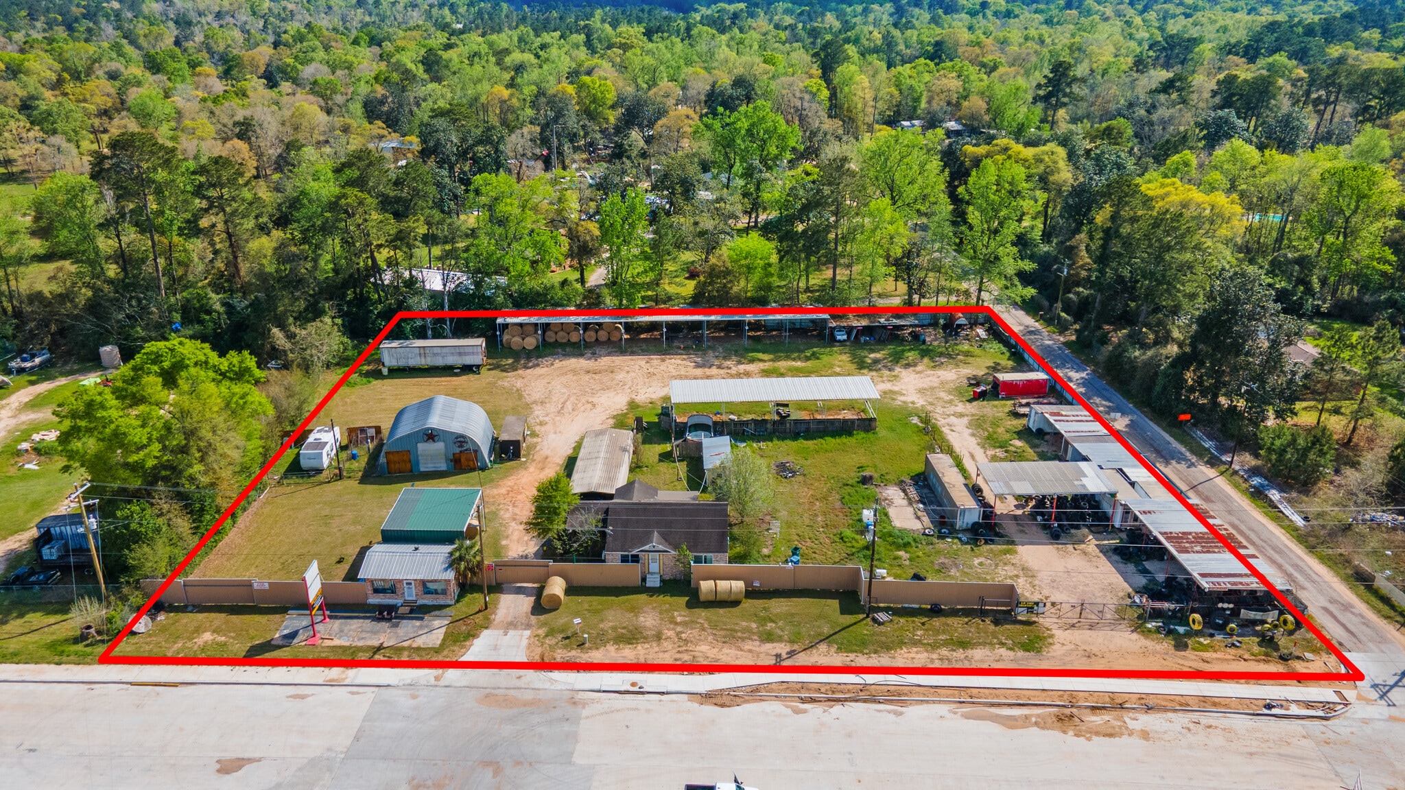 22380 Highway 105, Cleveland, TX à vendre Photo principale- Image 1 de 22