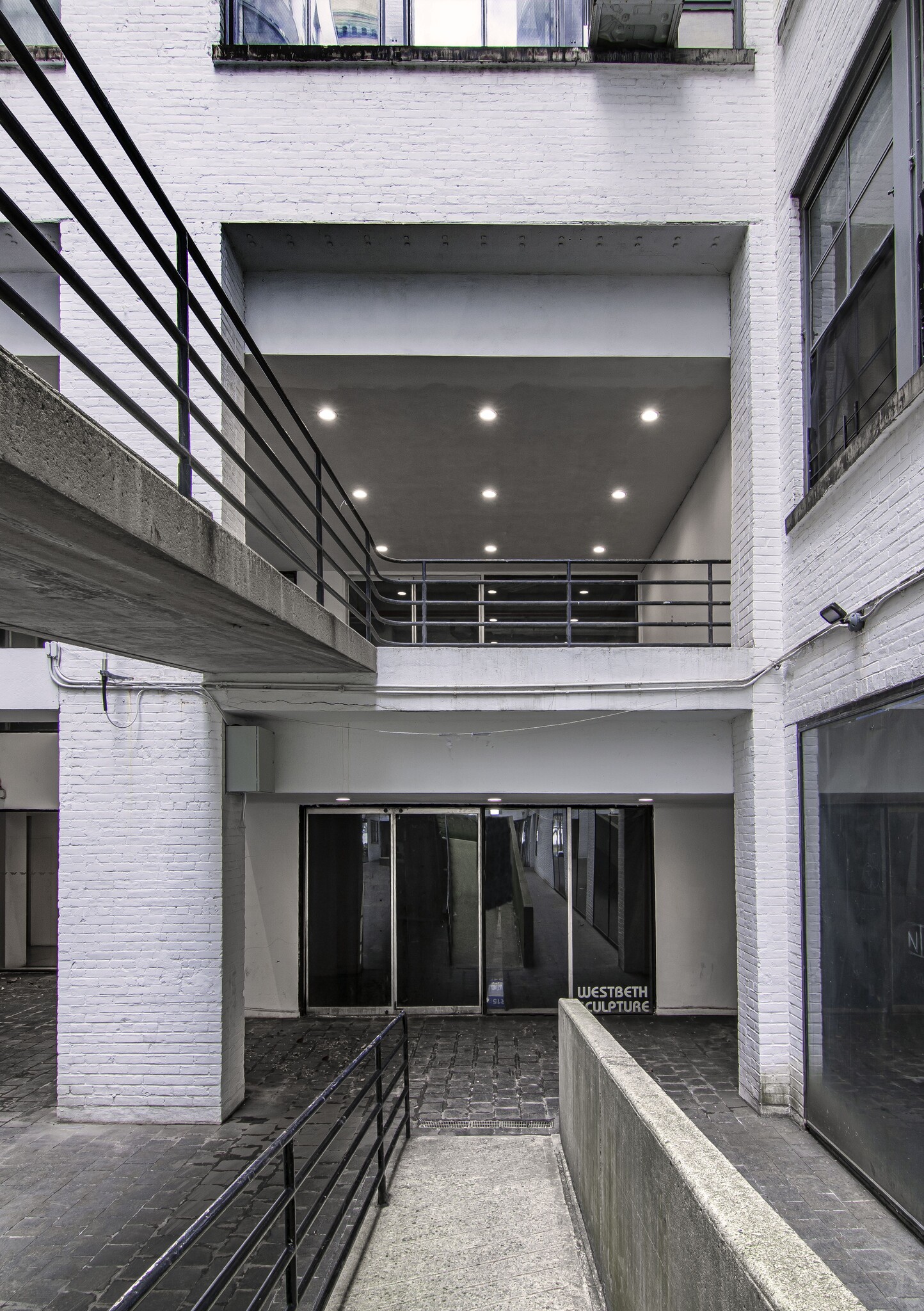 451 West St, New York, NY à louer Photo du bâtiment- Image 1 de 4