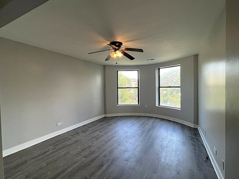 4034 S Prairie Ave, Chicago, IL à vendre - Photo du bâtiment - Image 3 de 5