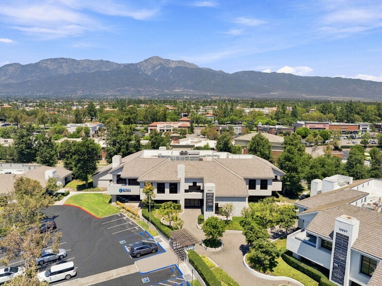 10807 Laurel St, Rancho Cucamonga, CA for sale - Building Photo - Image 2 of 7