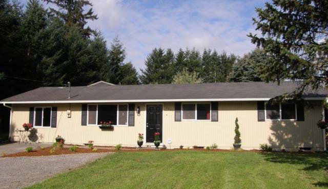 6833 NW Friberg Strunk St, Camas, WA à vendre - Photo principale - Image 1 de 1