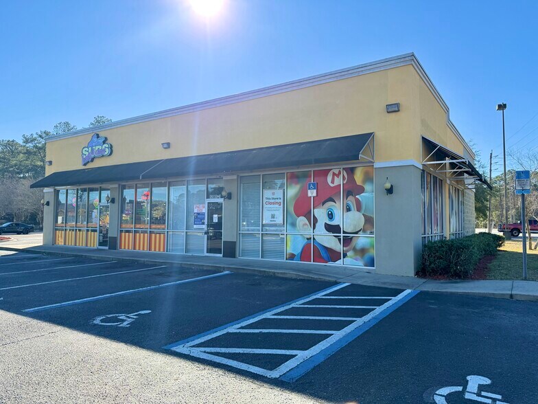 12001 Lem Turner Rd, Jacksonville, FL à louer - Photo du bâtiment - Image 2 de 4