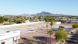 Plus de détails pour 1200 N Scottsdale Rd, Scottsdale, AZ - Vente au détail à vendre