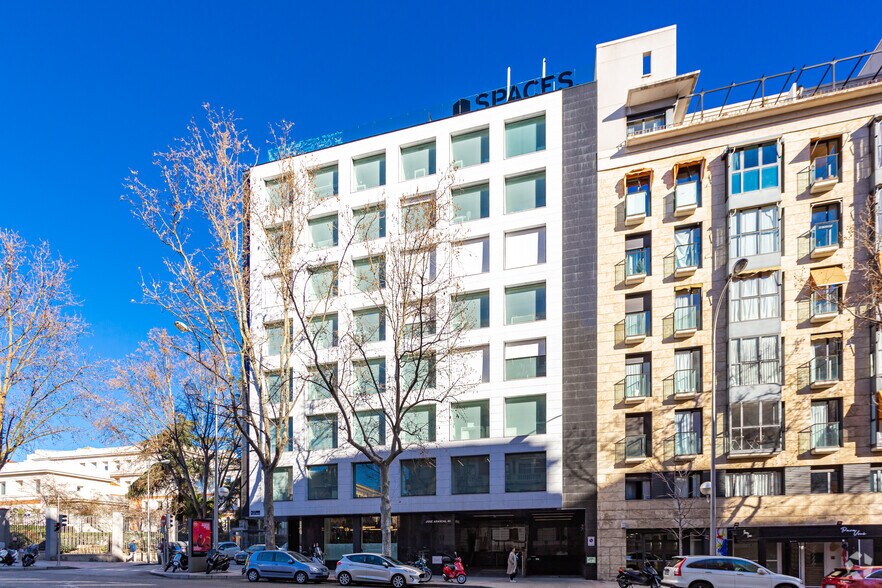 Calle de José Abascal, 41, Madrid, Madrid à louer - Photo du bâtiment - Image 2 de 2