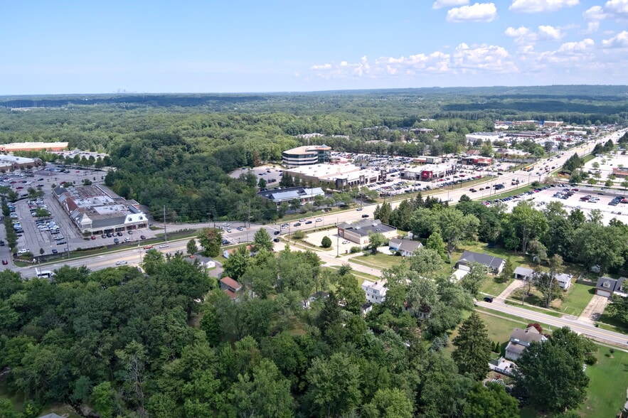 18155 Royalton Rd, Strongsville, OH for sale - Primary Photo - Image 1 of 38