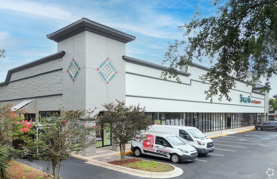 11240 Beach Blvd, Jacksonville, FL for lease - Building Photo - Image 2 of 7