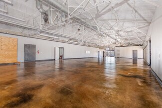 Plus de détails pour 1024 S First St, Sherman, TX - Industriel à louer