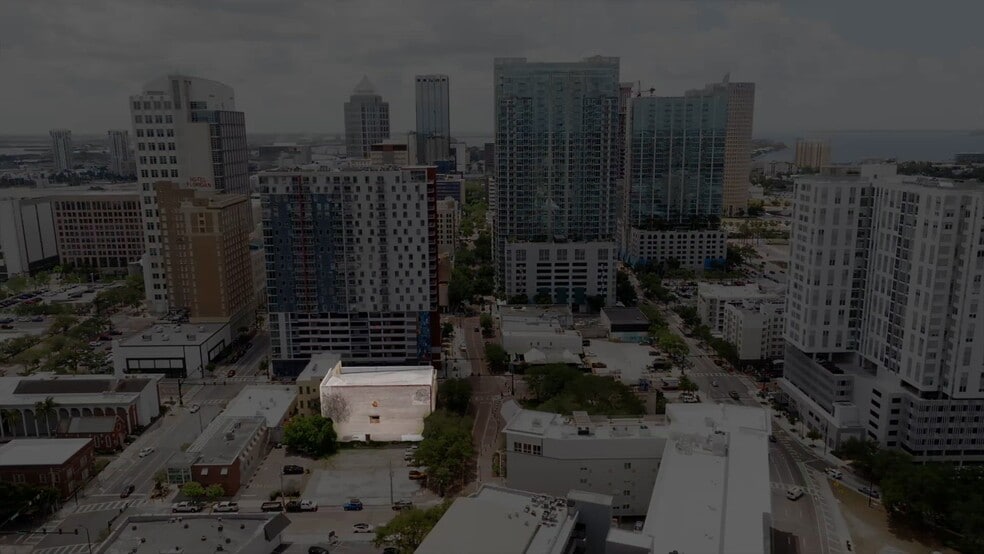 1007 N Franklin St, Tampa, FL à vendre - Vidéo sur l’inscription commerciale - Image 2 de 8