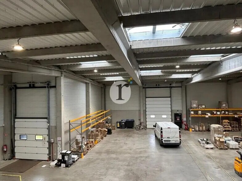 Commerce de détail dans Lesquin à louer - Photo intérieure - Image 2 de 5